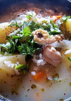 Una foto de Sopa de choritos 🍲