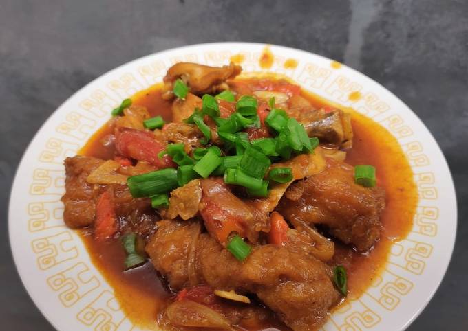  Resep Ayam Saos Tiram Pedas Manis oleh Devita Dwi 