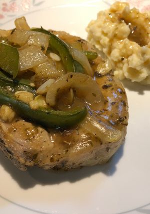 A picture of Smothered Pork Chops.