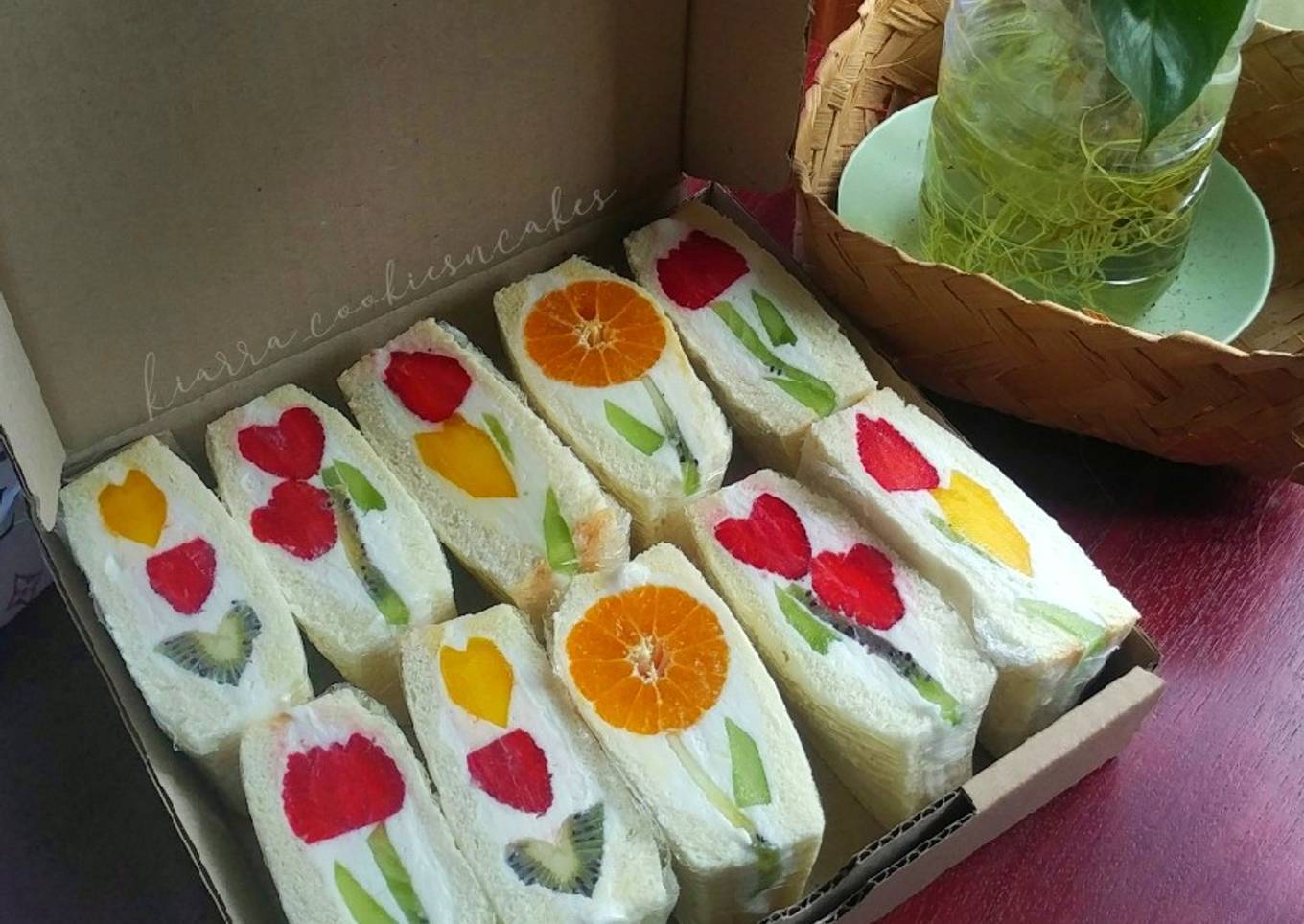 (245) Fruit Sando (Sandwich Buah ala Jepang)