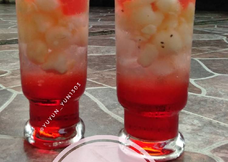 Langkah Mudah untuk Membuat Es Timun Suri Nata De Coco Anti Gagal