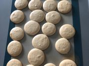 A picture of cornstarch cookies