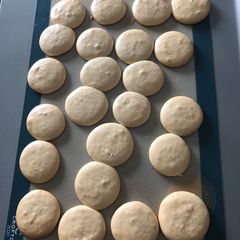 A picture of Cornstarch cookies.