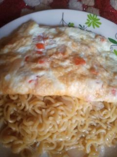 Indomie and egg ainihin hoton girkin