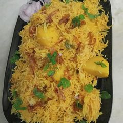 A picture of چٹپٹی طاہری.