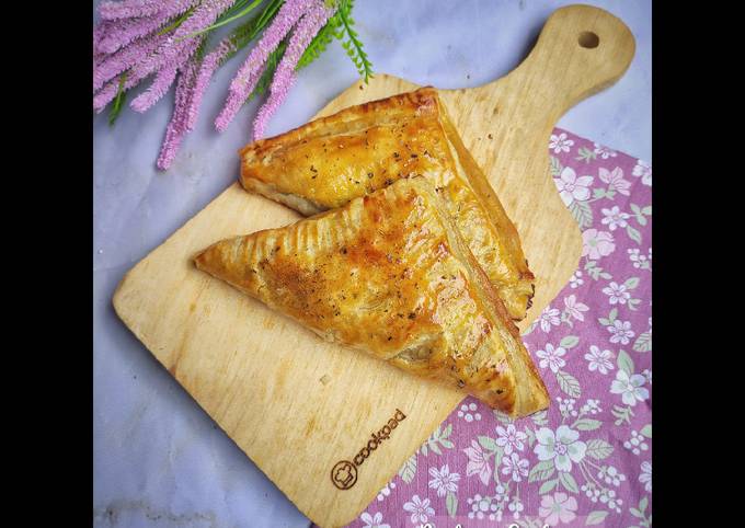 Resep 309 Tuna Puff Tuna Dan Kulit Pastry Siap Pakai Oleh Dedifa