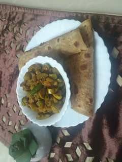 सिम्पल परवल की सब्जी..... झटपट बनाएं रेसिपी मुख्य फोटो