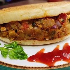 Stuffed Kulche A picture of Stuffed Kulche.