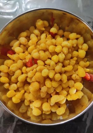 A picture of Boondi.