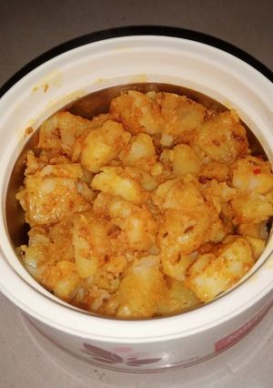 भुने हुए चटपटे आलू ( bhune huye chatpate aloo re रेसिपी मुख्य फोटो