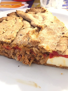 Una foto de Empanada gallega 🇪🇸