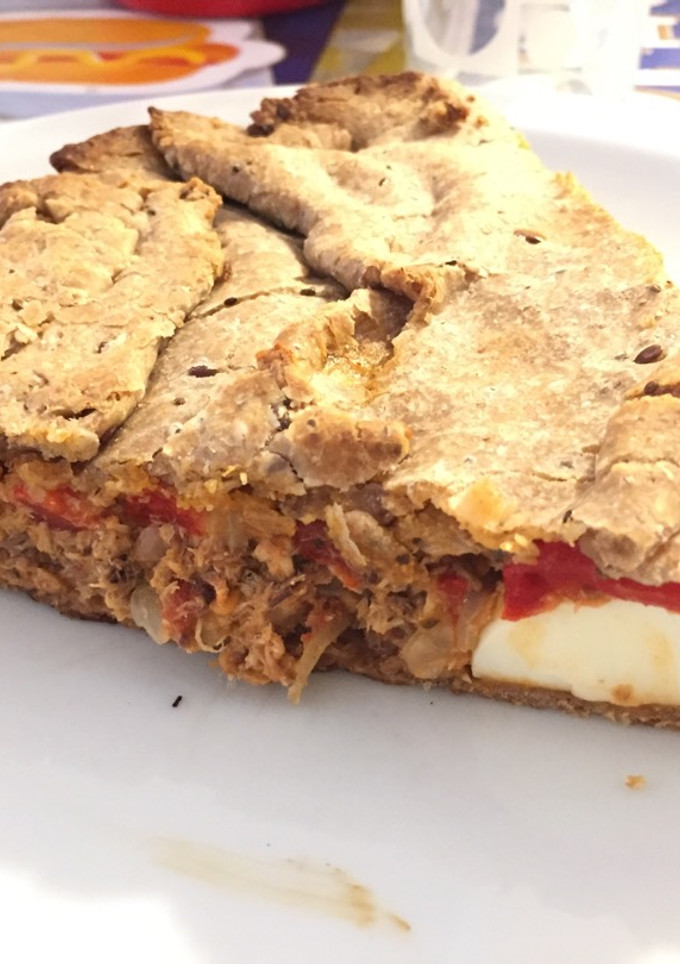 Una foto de Empanada gallega 🇪🇸