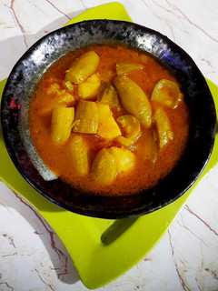 परवल आलू की ग्रेवी वाली सब्जी Parwal Aloo ki Sabji रेसिपी मुख्य फोटो