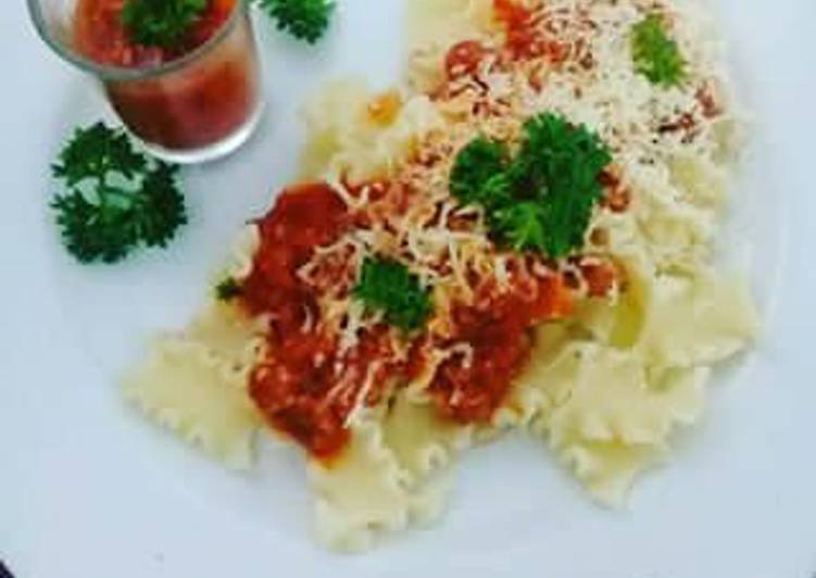 Resep Pasta farfalle with Bolognaise sauce Anti Gagal