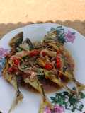 Pelaling Masak Asam Kantan dan Daun Kunyit