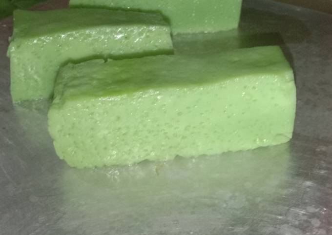 Ini dia! Resep praktis memasak Bingka telur pandan simple  gurih