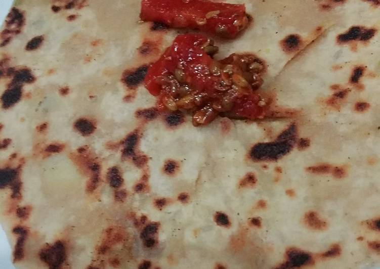 Chilli Potato Paratha