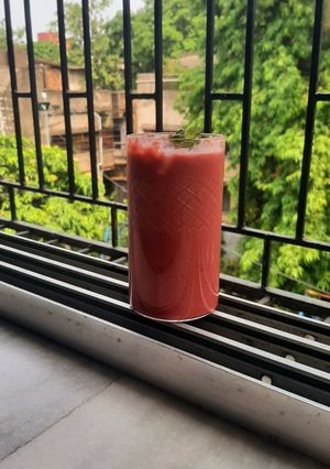 বিটরুট স্মুদি (Beetroot smoothie recipe in Bengali) রেসিপির প্রধান ছবি