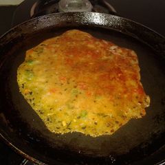 A picture of Bread uttapam.