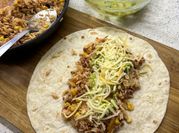 Una foto de burritos de carne