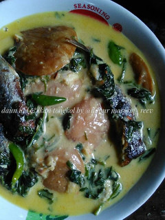 Foto resep Gulai jengkol daun singkong