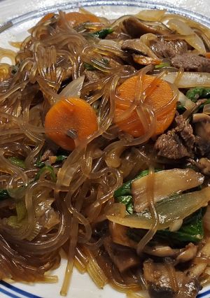 A picture of Japchae.
