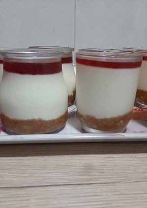 Una foto de Tarta de queso en vasitos