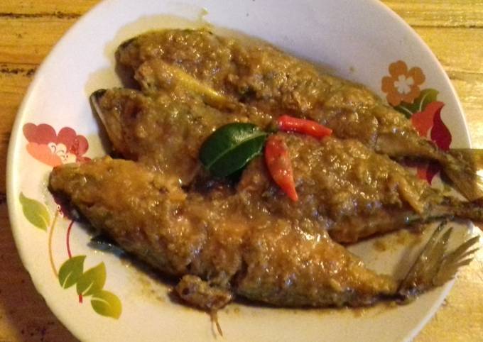 Pesmol Ikan Kembung + TIPS biar gak lengket saat menggoreng