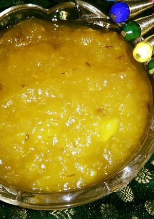 A picture of Anaras chutney (pineapple chutney).