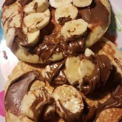 A picture of Banana Nutella Pancakes.