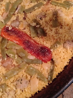 Una foto de Paella