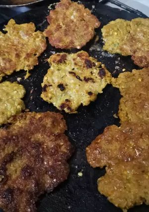A picture of Chapli Kabab.