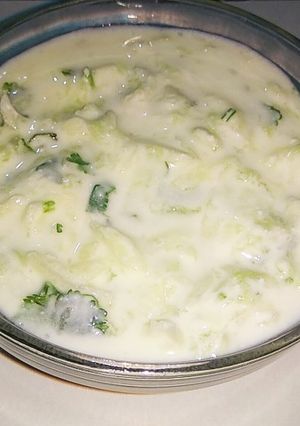 A picture of Cucumber Raita.