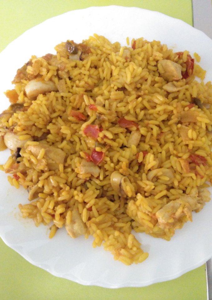 Una foto de Paella