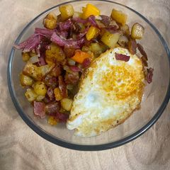 A picture of Corned Beef Hash 🍳.