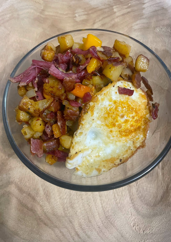 A picture of Corned Beef Hash 🍳.