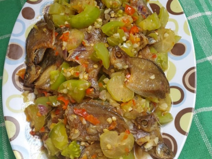 Resep Rujak ikan sepat belimbing wuluh, Lezat Sekali