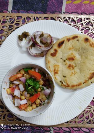 चटपटा मटर(chatpata mutter recipe in hindi) रेसिपी मुख्य फोटो