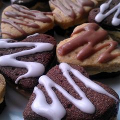 A picture of Vickys Valentine Chocolate Shortbread Hearts, GF DF EF SF NF.