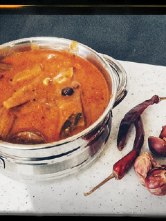 காரக் (புளி) குழம்பு செய்முறை முக்கிய புகைப்படம்