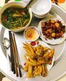 Bữa cơm tối đơn giản