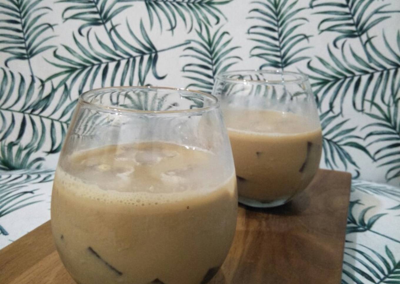 332. Es Jelly Kuah Susu Kopi