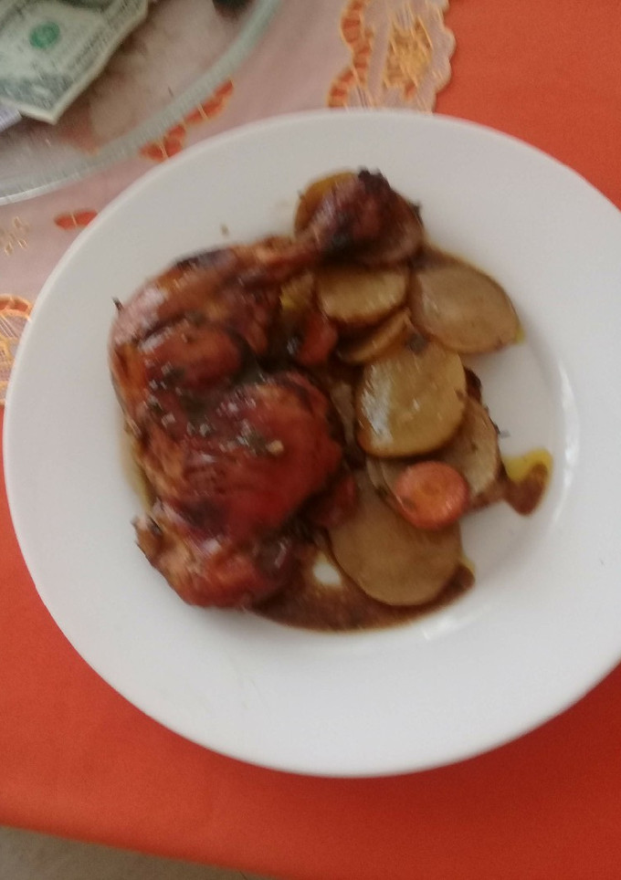 Una foto de Pollo horneado a la naranja