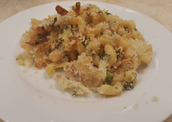 Steps to Prepare Andrew Copley Baked Macaroni and Cheese Casserole