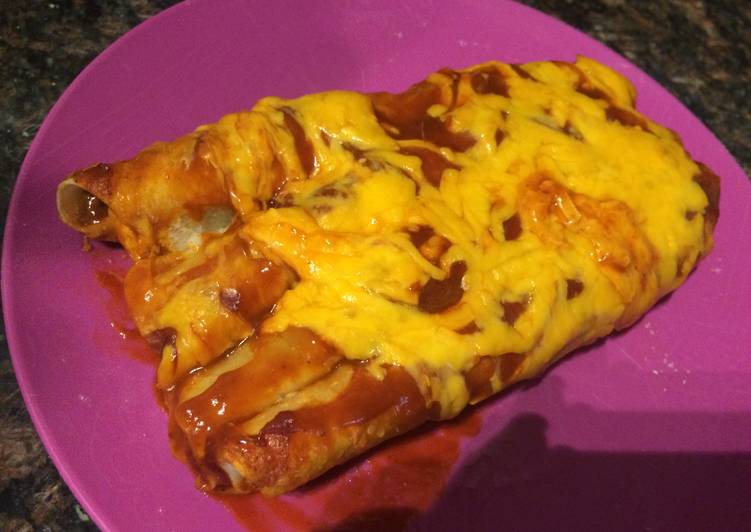 Recipe of Quick Beef Enchiladas (red)