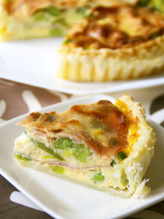 A picture of Spring Color Beans and Cured Ham Quiche.