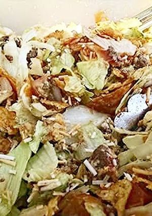 A picture of Leah's Taco Salad.