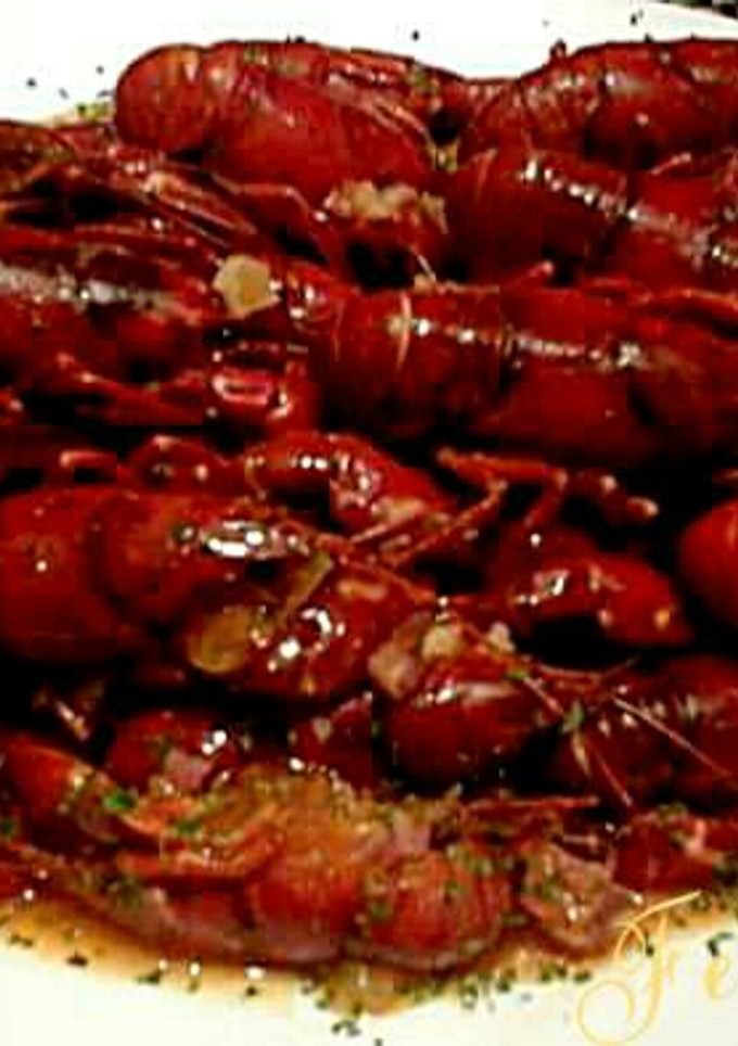 Una foto de Cangrejos de río en salsa picante