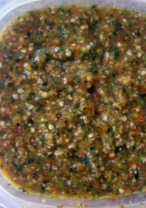 A picture of salsa caliente.