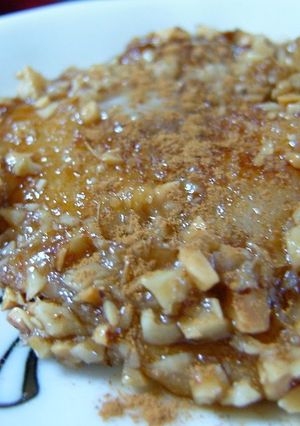 A picture of Fragrant Maple Cheese Nut Mochi.